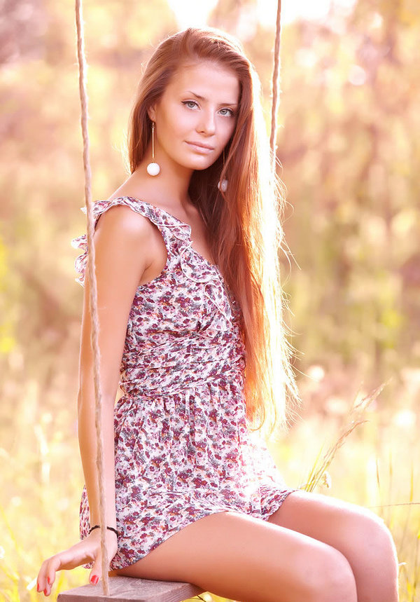 Юлька, 24 года, 0 размер груди